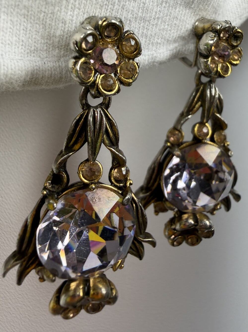 Vintage 1954 Hollycraft Regency Deco Glam Oversized Lavender Clip Earrings